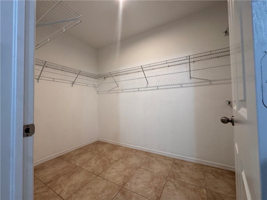5274 Oakland Lake Circle, Fort Pierce, FL 34951 Photo
