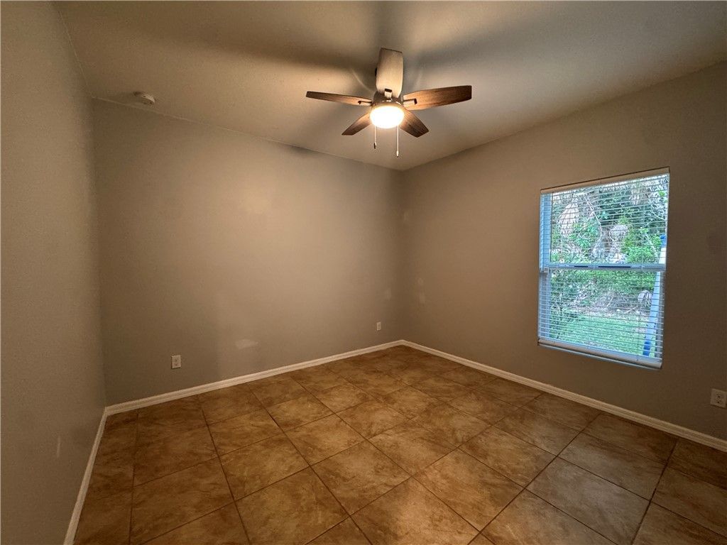 5274 Oakland Lake Circle, Fort Pierce, FL 34951 Photo