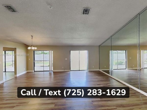 8319 NW 80th St , Tamarac, FL 33321