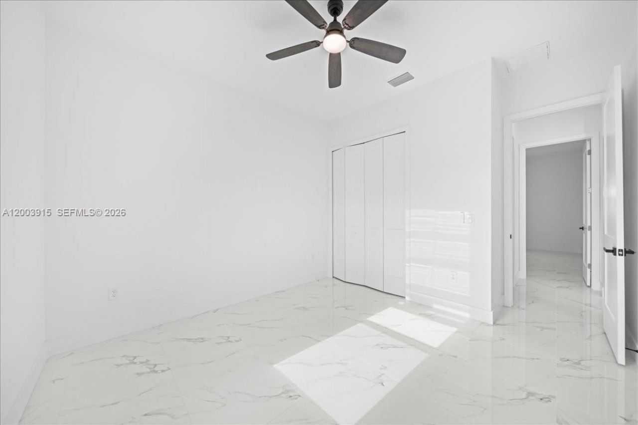 2116 NE 10th Ave, Cape Coral, FL 33909 Photo