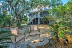 2240 Branch Creek Drive photo 4