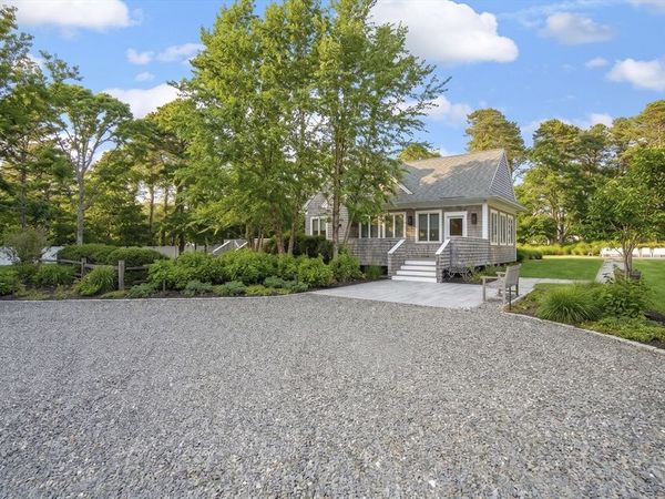 471 West Tisbury Road, Edgartown, MA 02539