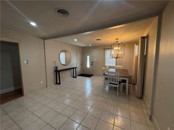 3512 LAKE VILLA Drive , Metairie, LA 70002