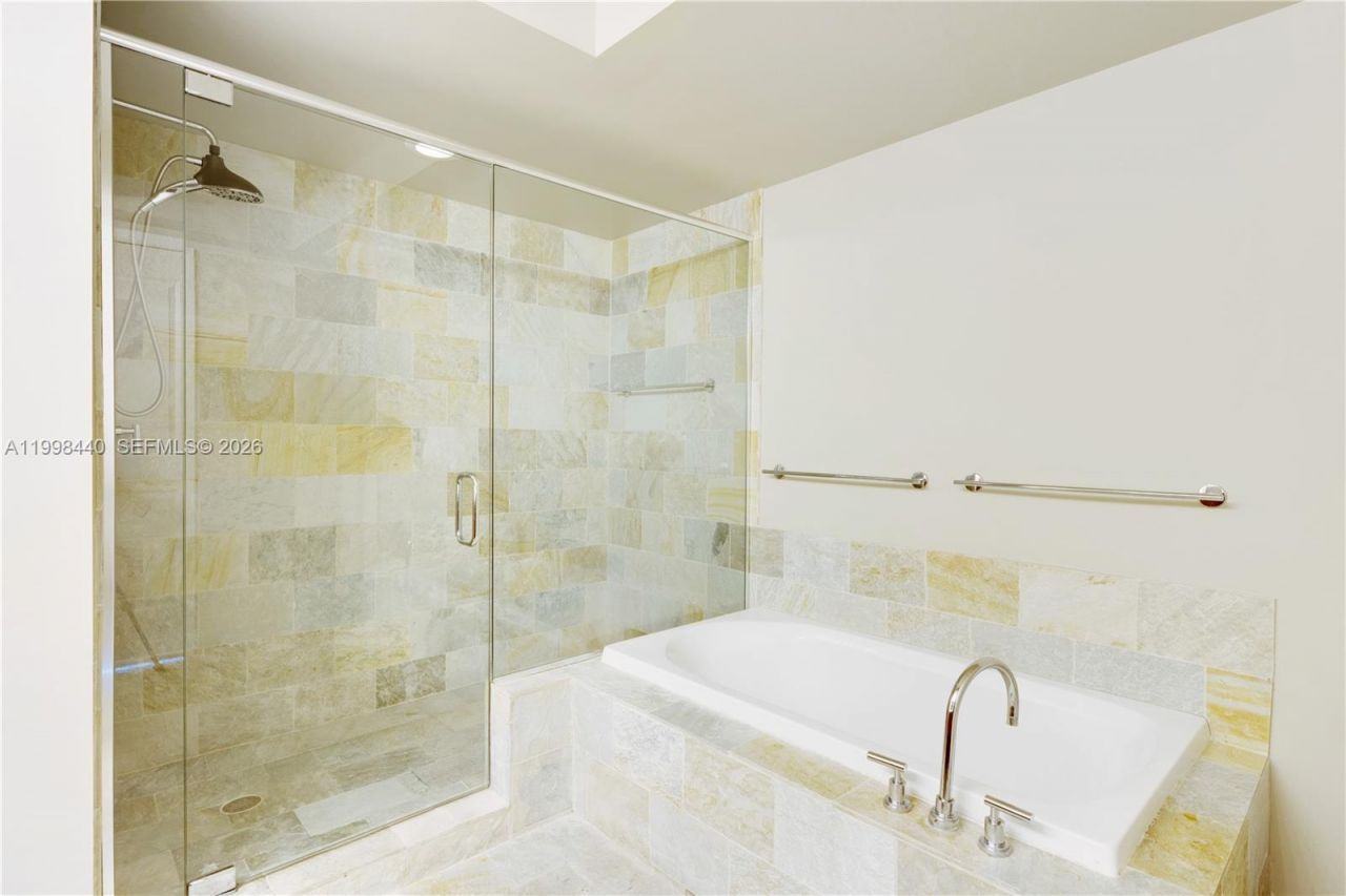 2641 N Flamingo Rd , Unit 1005N, Sunrise, FL 33323 Photo