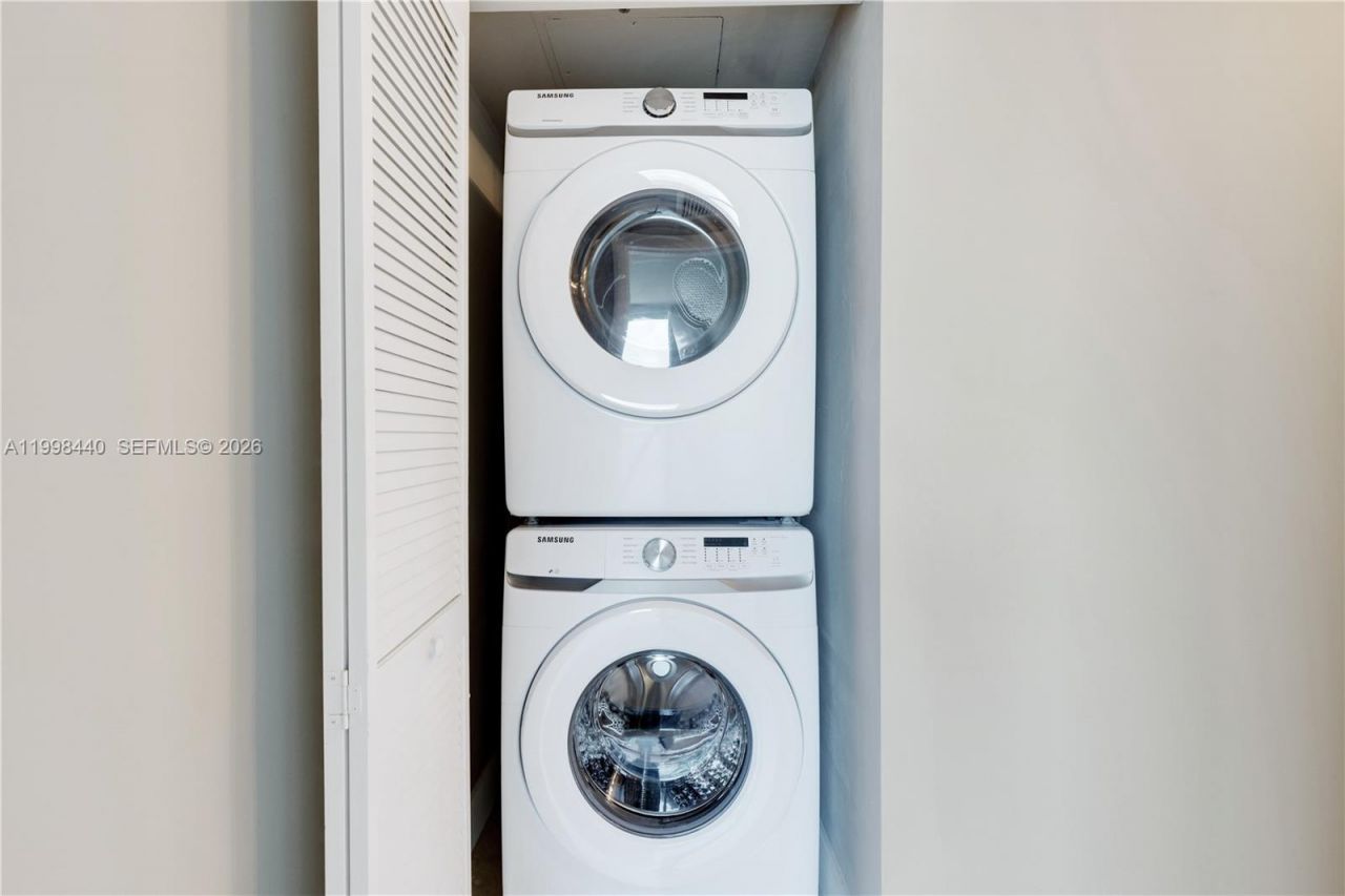 2641 N Flamingo Rd , Unit 1005N, Sunrise, FL 33323 Photo