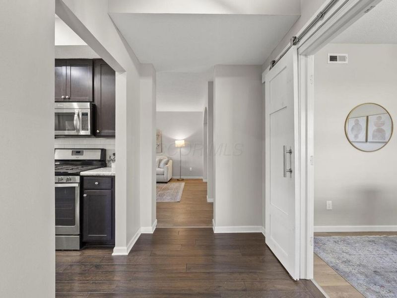 5901 Blackbird Way, Lewis Center, OH 43035 Photo 1