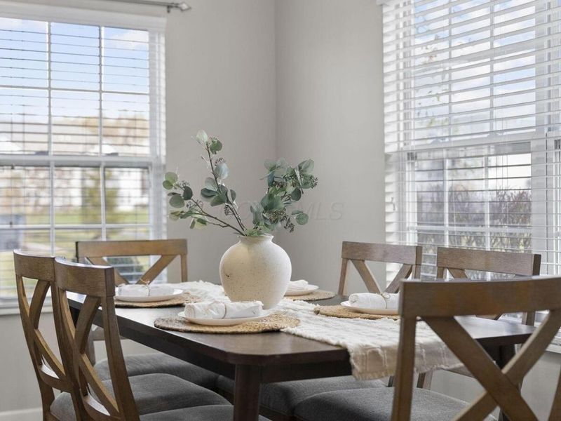 5901 Blackbird Way, Lewis Center, OH 43035 Photo 17