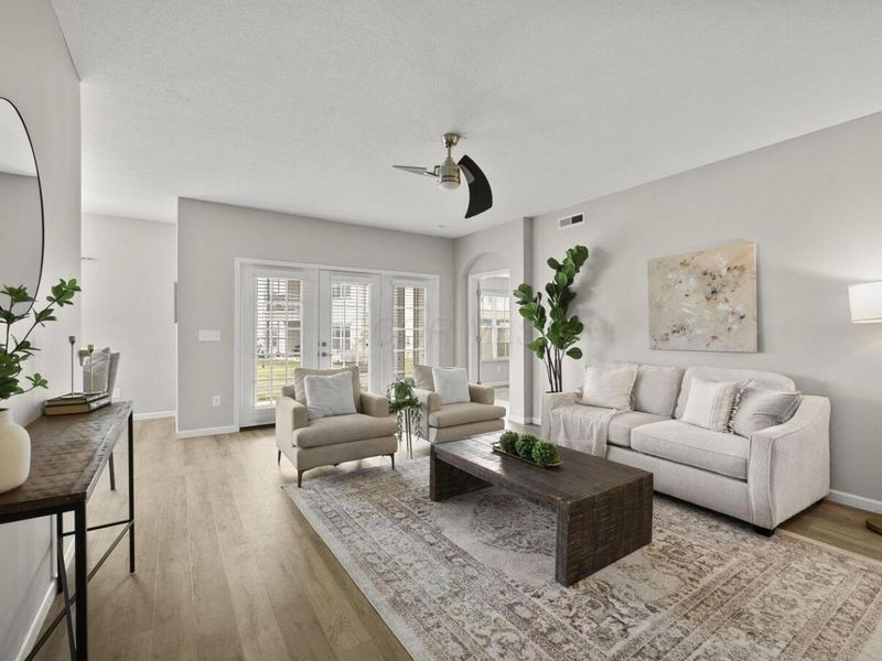 5901 Blackbird Way, Lewis Center, OH 43035 Photo 4