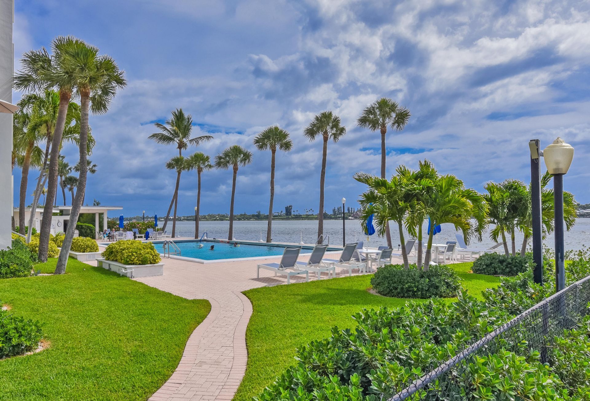 2600 N Flagler Drive, Unit 803, West Palm Beach, FL 33407 Photo