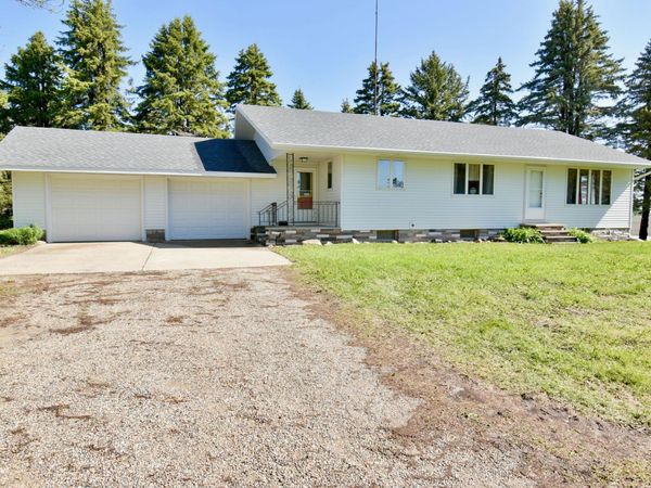 41477 County Road 183 , Sauk Centre, MN 56378