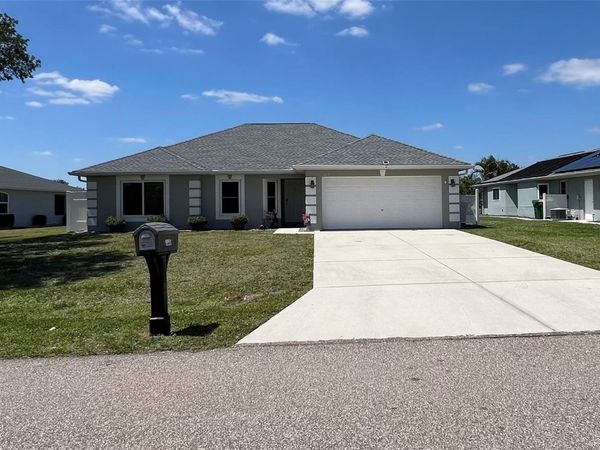 1658 BLUE LAKE CIRCLE , PUNTA GORDA, FL 33983