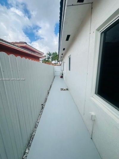 14xxx SW 181 Terr , Unit EFF, Miami, FL 33177 Photo