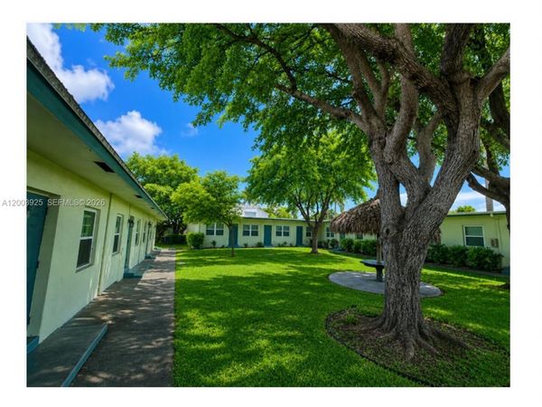705-713 NE 3rd St, Unit 1-9, Hallandale Beach, FL 33009