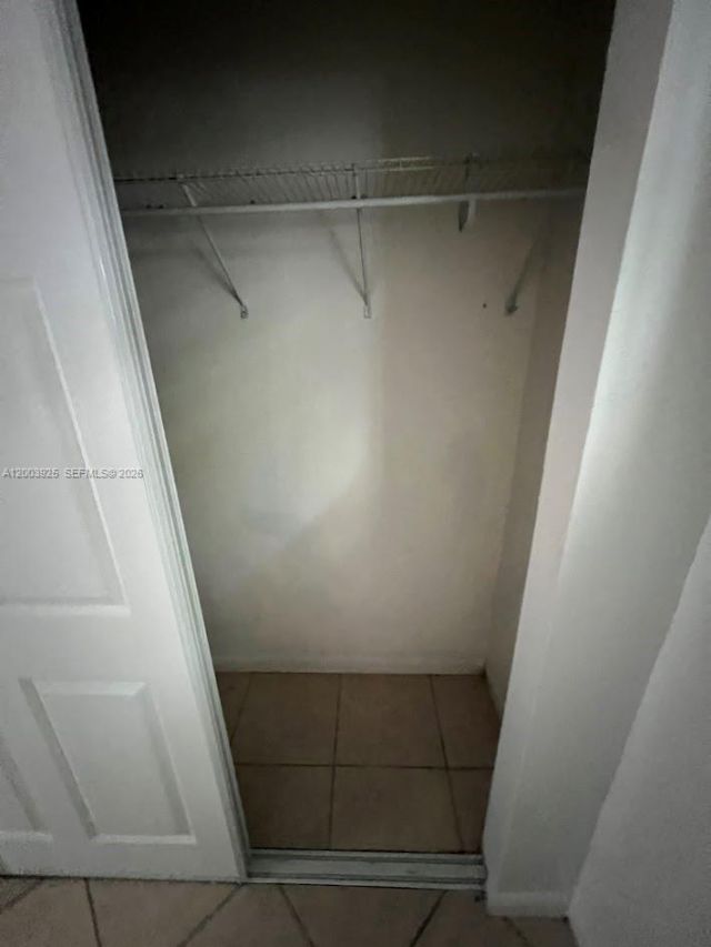 705-713 NE 3rd St, Unit 1-9, Hallandale Beach, FL 33009 Photo