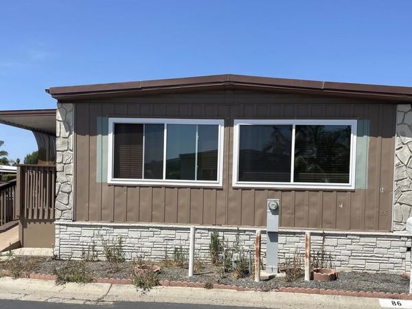 1010 E Bobier Drive E, Unit 86, Vista, CA 92084