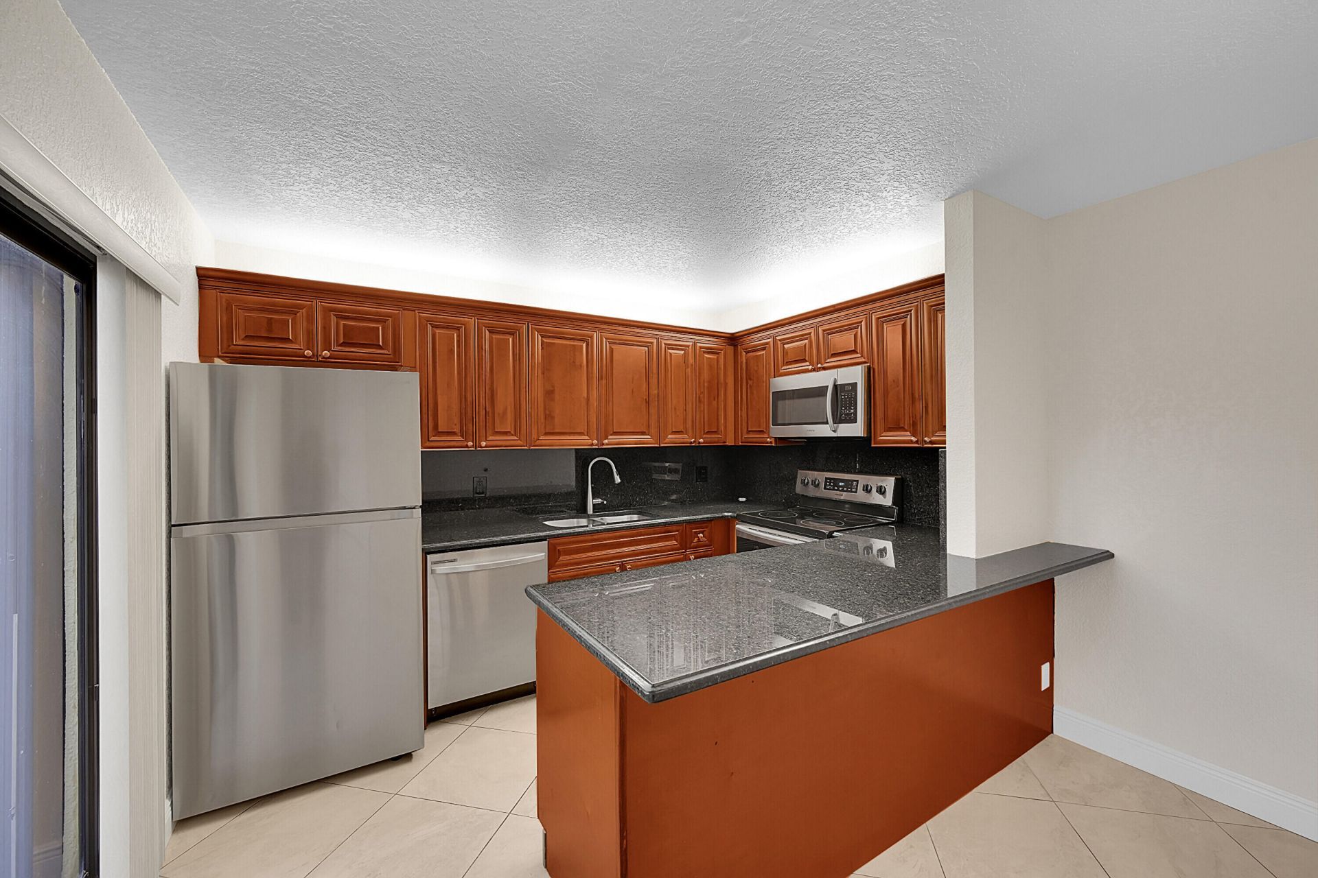 128 Lake Arbor Drive, Palm Springs, FL 33461 Photo