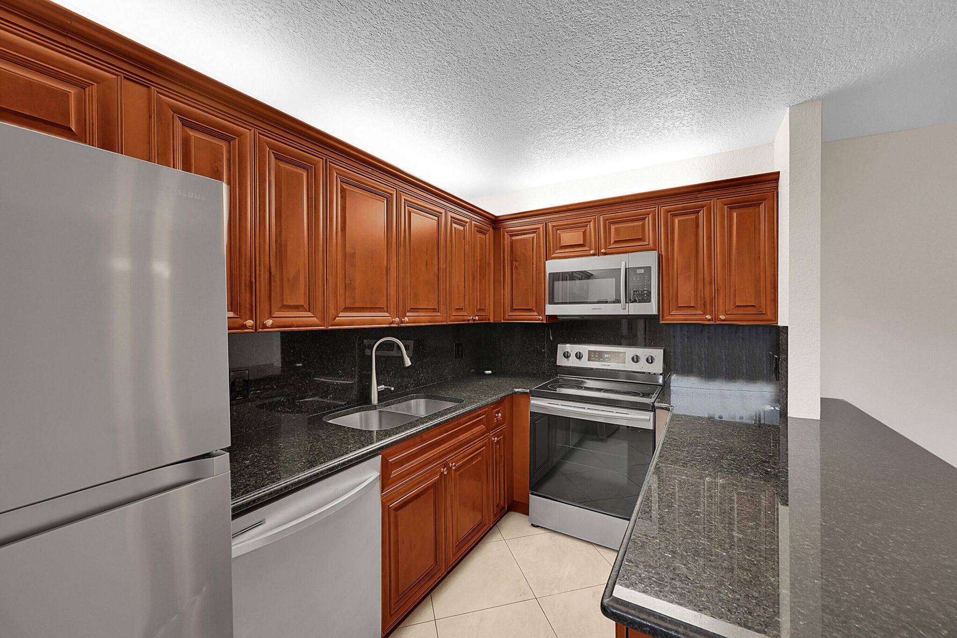 128 Lake Arbor Drive, Palm Springs, FL 33461 Photo