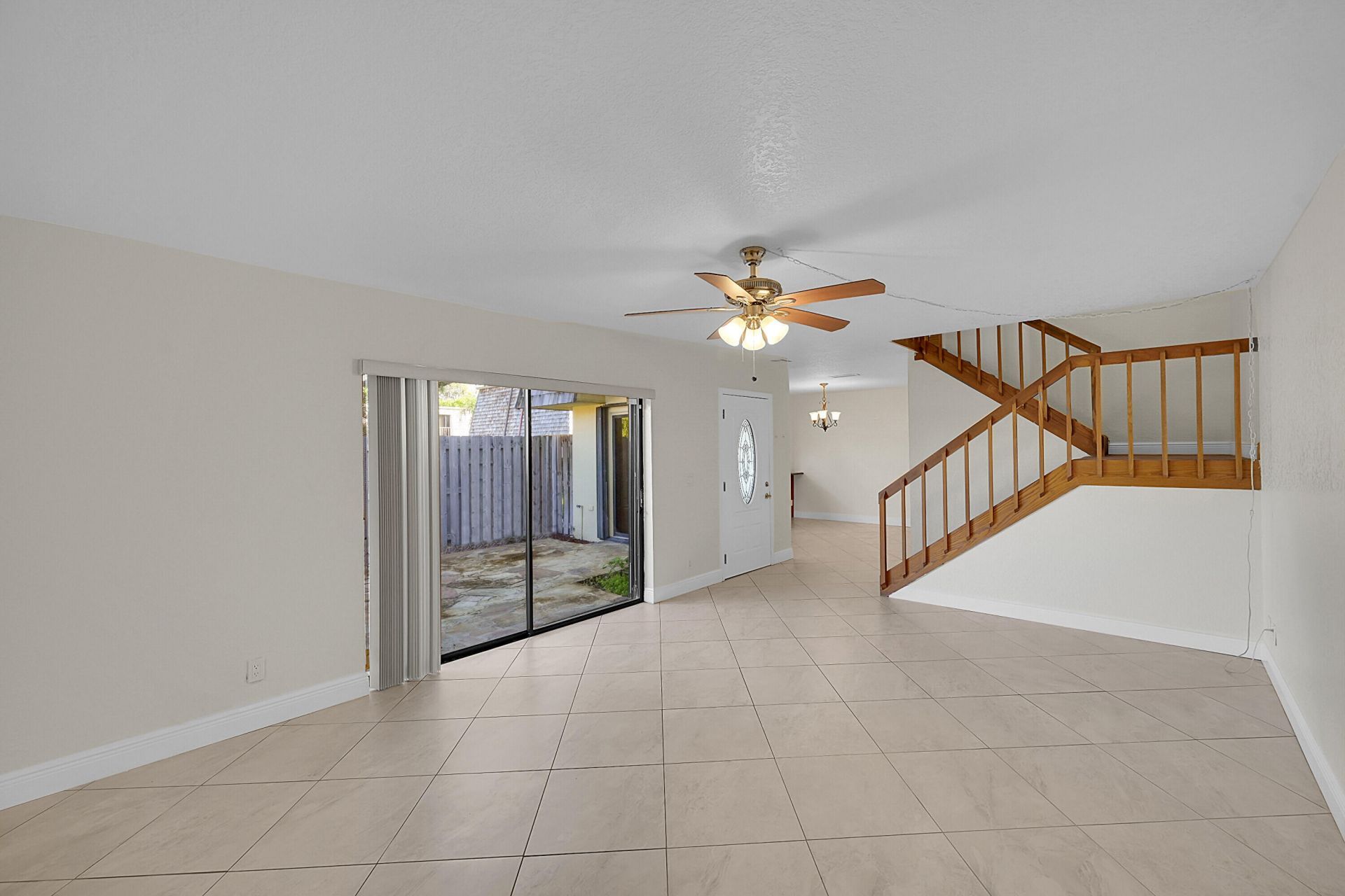 128 Lake Arbor Drive, Palm Springs, FL 33461 Photo