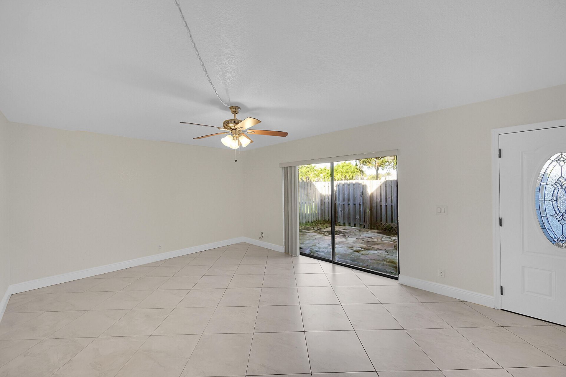 128 Lake Arbor Drive, Palm Springs, FL 33461 Photo