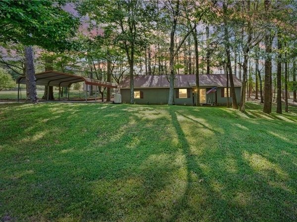 704 Johnson Road SE, Adairsville, GA 30103