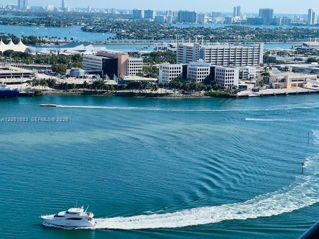 335 S Biscayne Blvd , Unit 3300, Miami, FL 33131 Photo