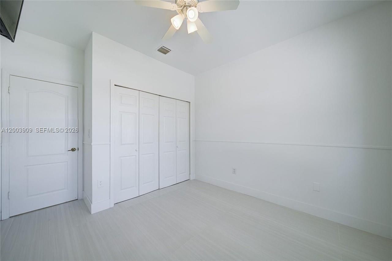 2924 NW 99th Pl , Doral, FL 33172 Photo