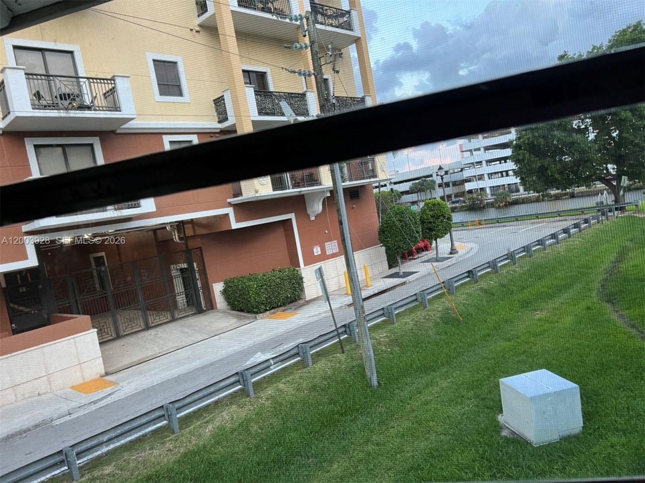 7324 SW 82nd St , Unit B210, Miami, FL 33143 Photo