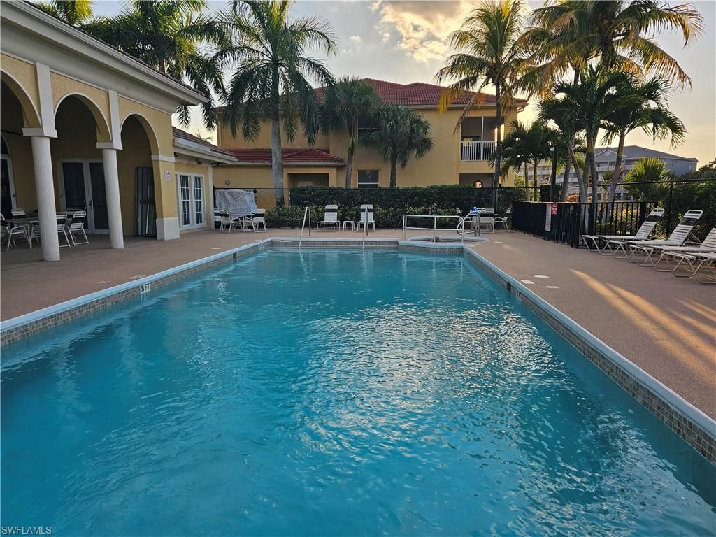 4104 Bellasol Cir, Unit 1312, Fort Myers, FL 33916 Photo