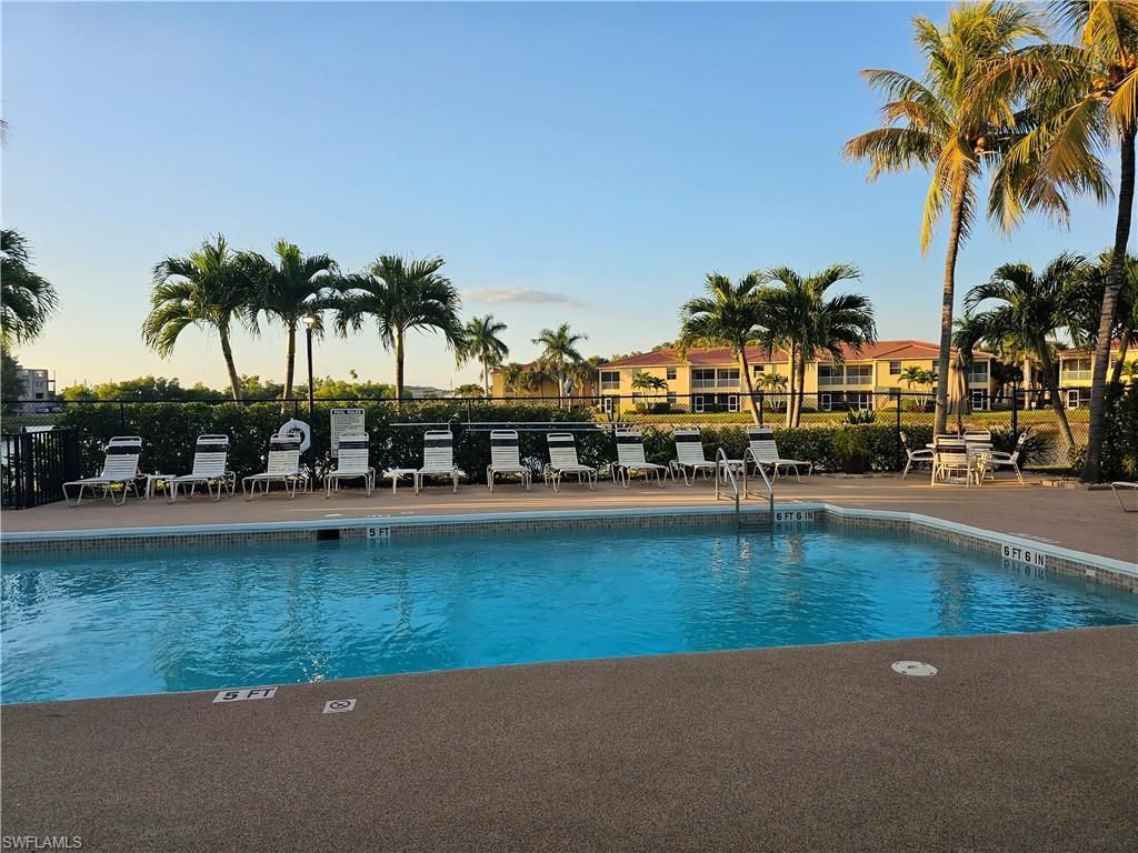 4104 Bellasol Cir, Unit 1312, Fort Myers, FL 33916 Photo