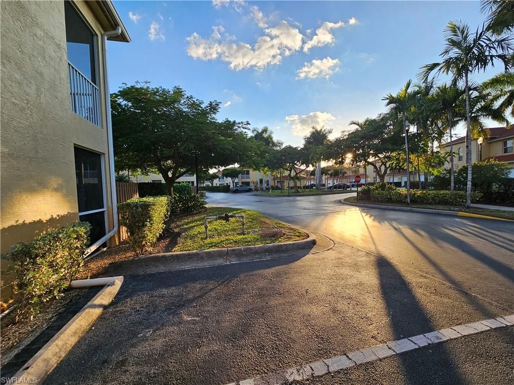 4104 Bellasol Cir, Unit 1312, Fort Myers, FL 33916 Photo