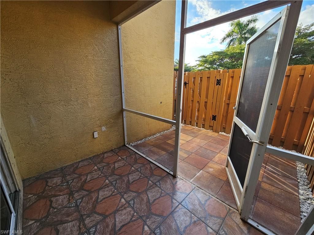 4104 Bellasol Cir, Unit 1312, Fort Myers, FL 33916 Photo