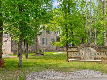 5398 Woods Edge Dr , Lebanon, TN 37090