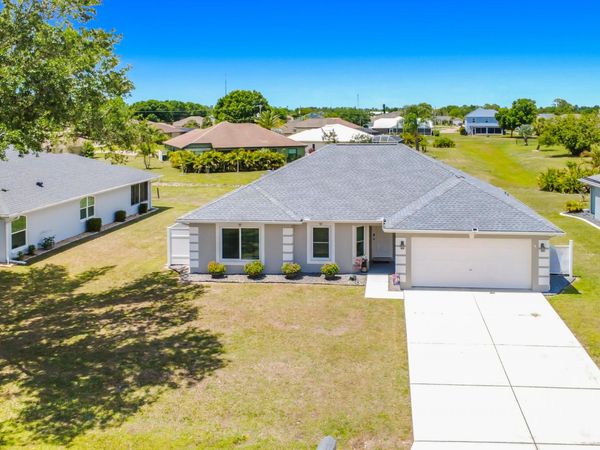 1658 Blue Lake Circle, Punta Gorda, FL 33983