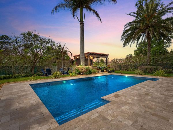 742 SE Mixon Place, Stuart, FL 34997