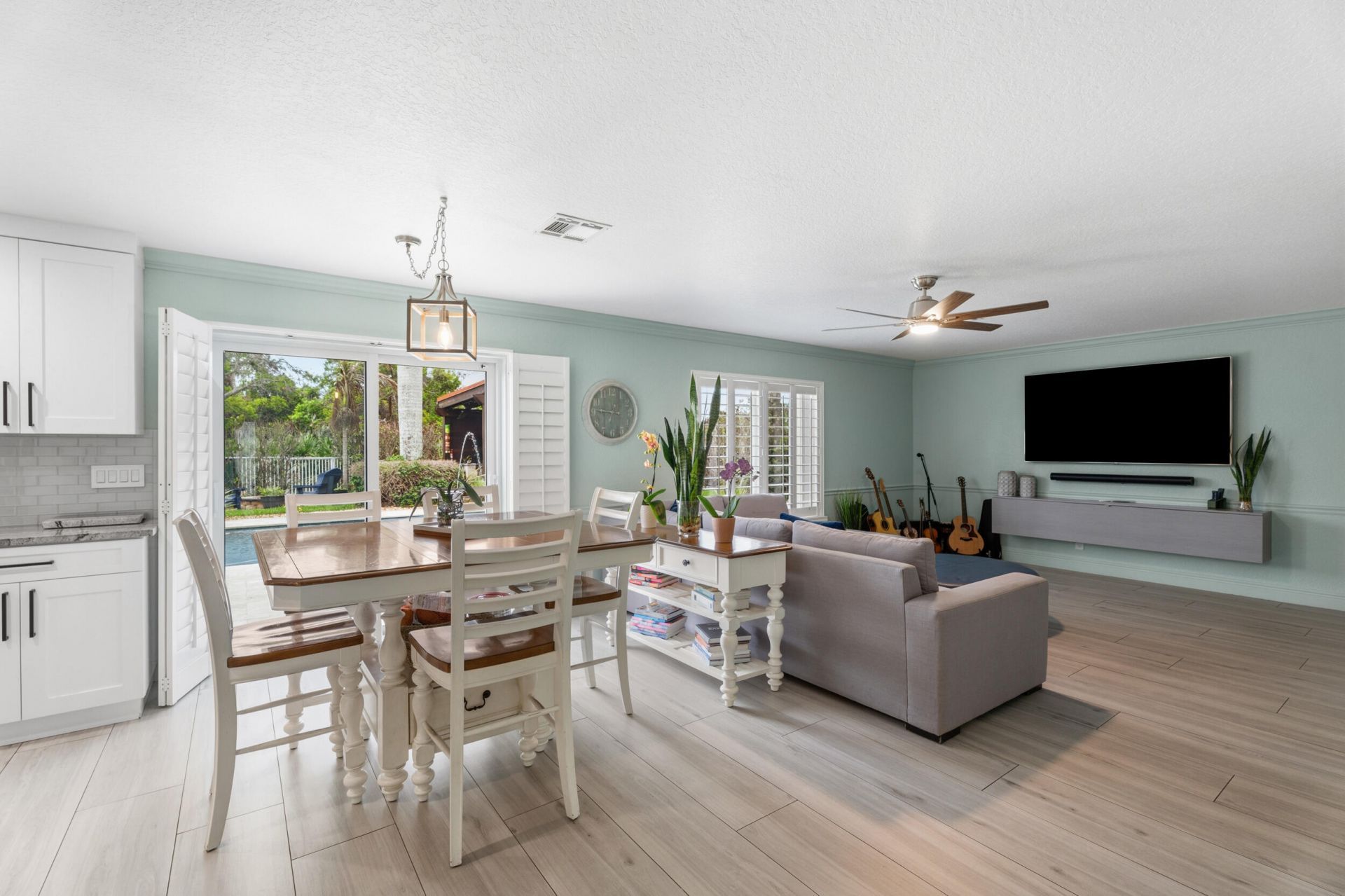 742 SE Mixon Place, Stuart, FL 34997 Photo