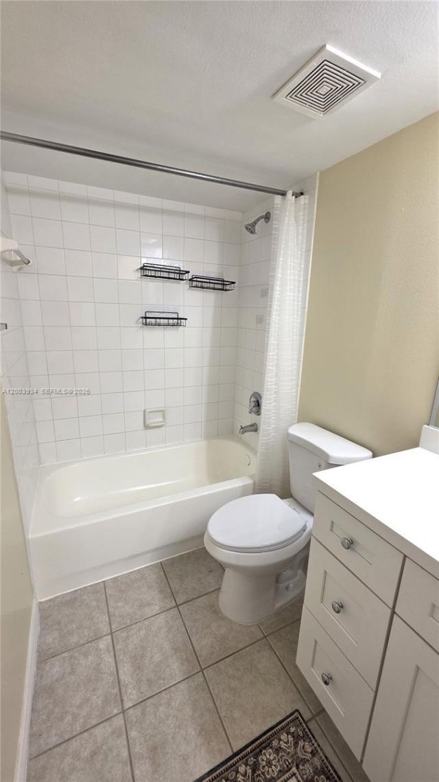 5051 Wiles Rd , Unit 201, Coconut Creek, FL 33073 Photo