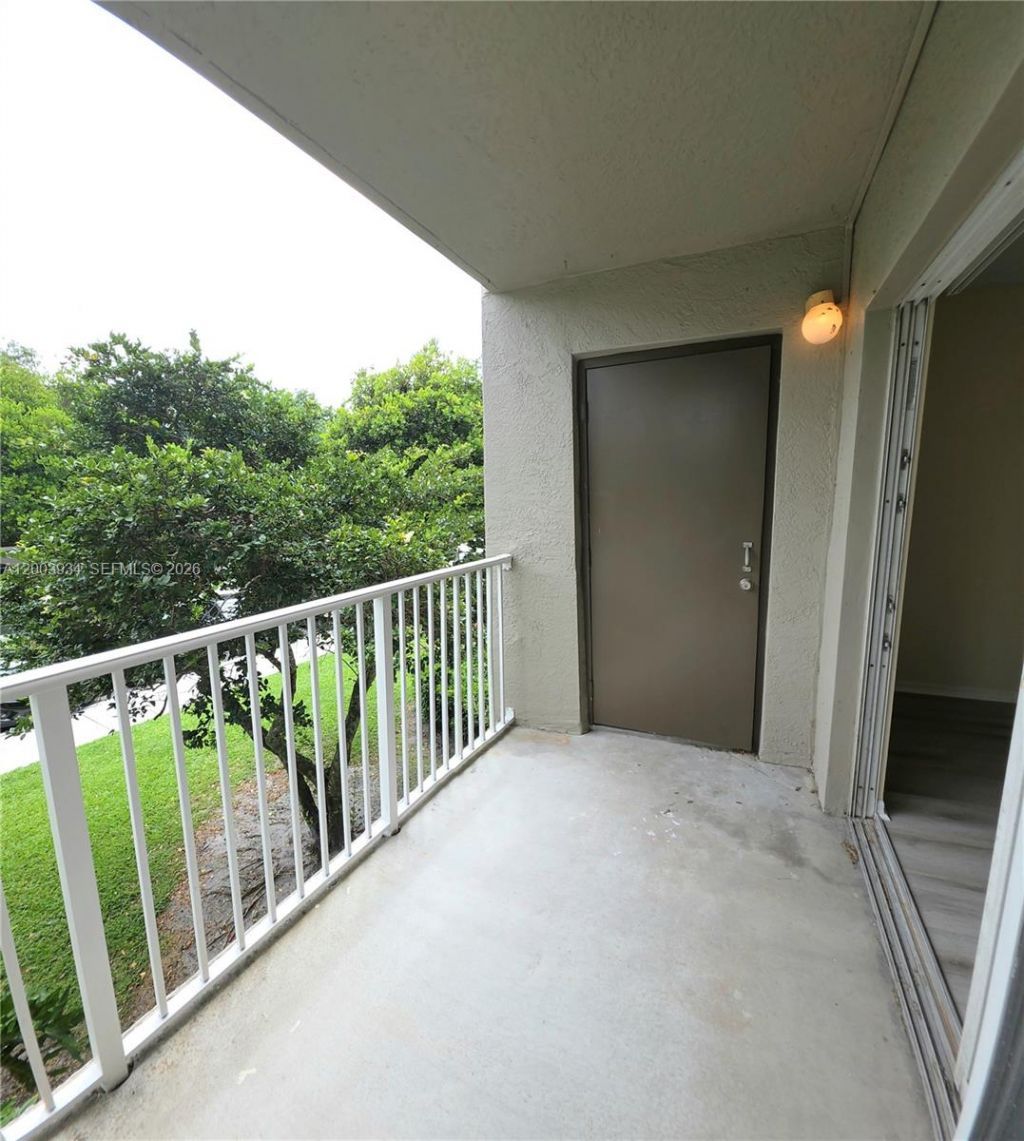 5051 Wiles Rd , Unit 201, Coconut Creek, FL 33073 Photo