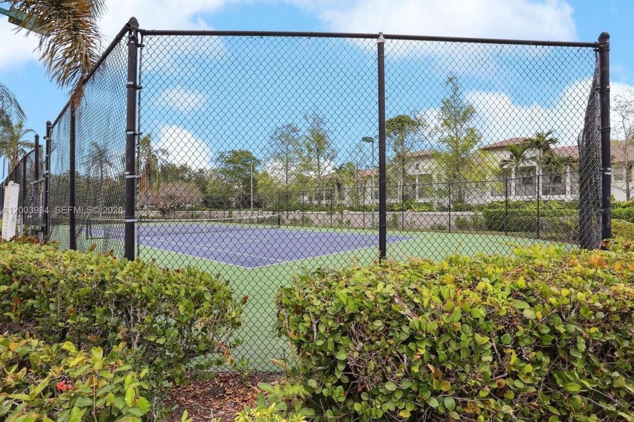 5051 Wiles Rd , Unit 201, Coconut Creek, FL 33073 Photo