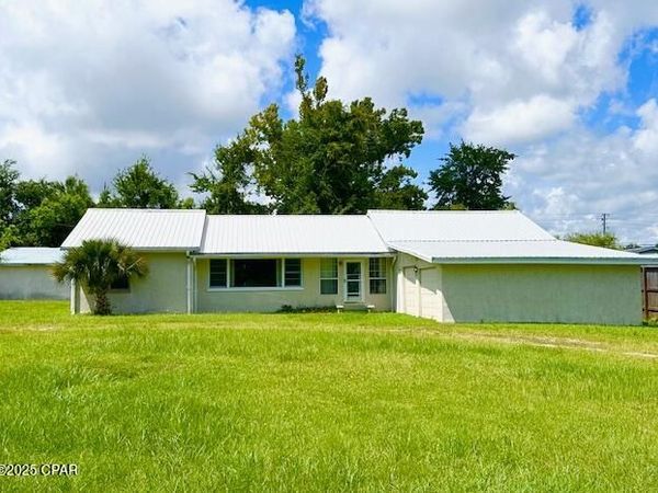 4949 E 2nd Street , Panama City, FL 32404