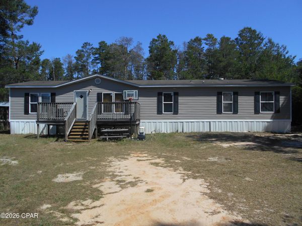 1906 Kingslee Drive , Southport, FL 32409