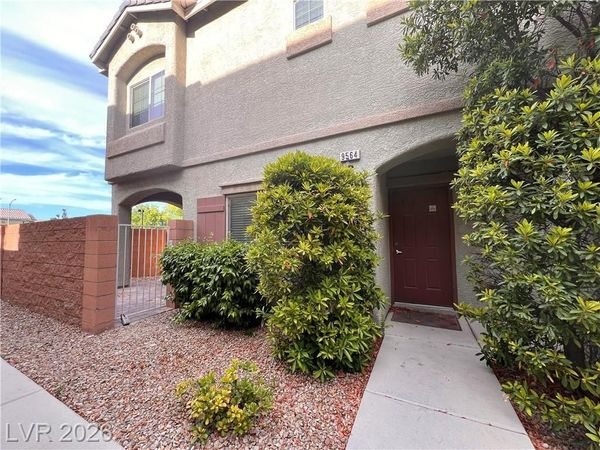 9564 Vega Carpio Avenue, Las Vegas, NV 89178