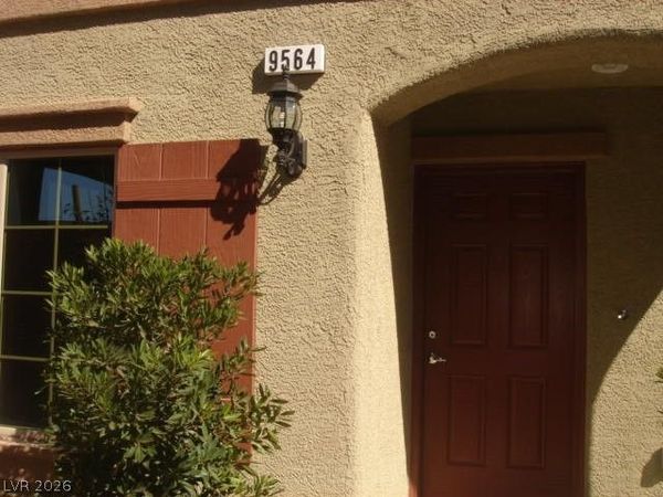 9564 Vega Carpio Avenue, Las Vegas, NV 89178
