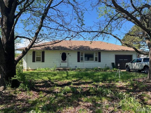 1201 Maiden Lane , Cuba, MO 65453