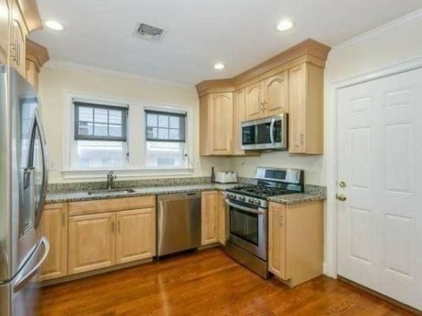 16 Eliot Crescent, Unit 1, Brookline, MA 02467