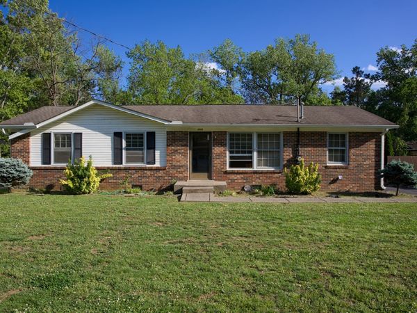 4964 Shihmen Dr , Antioch, TN 37013