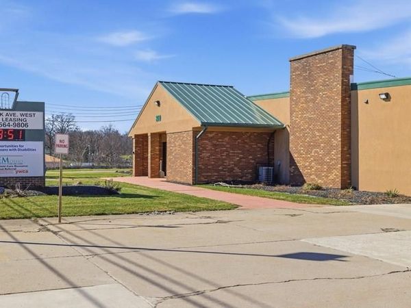 800 Park Ave West, Mansfield, OH 44906