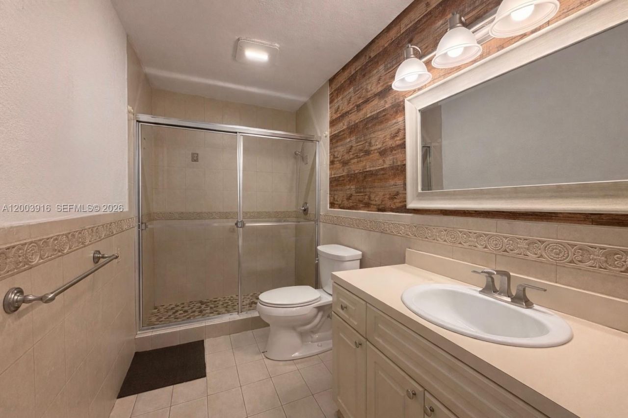 5521 SW 132nd Ave , Miami, FL 33175 Photo