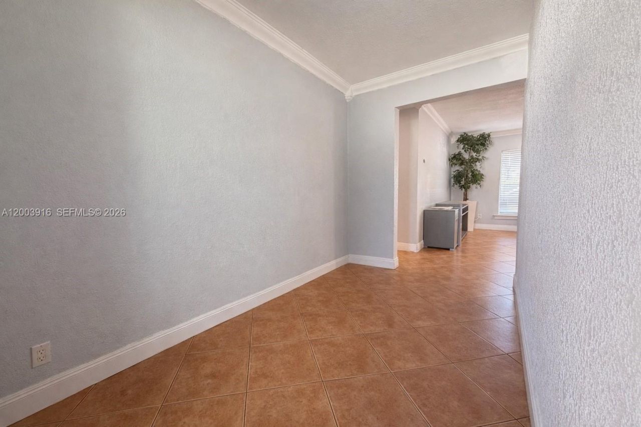 5521 SW 132nd Ave , Miami, FL 33175 Photo