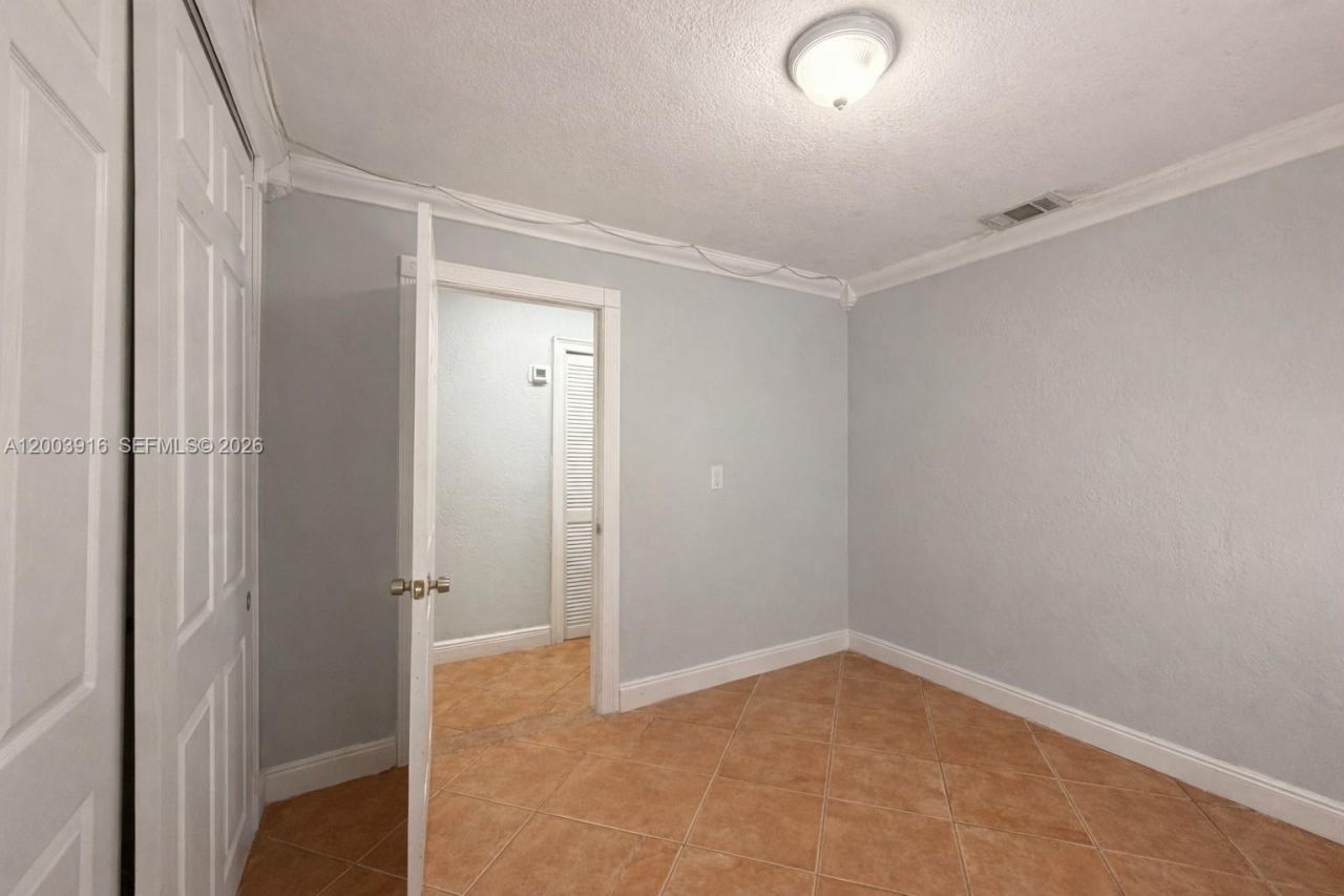 5521 SW 132nd Ave , Miami, FL 33175 Photo