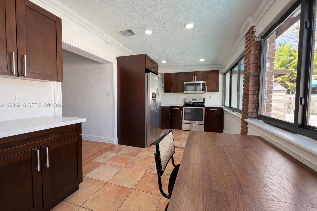 5521 SW 132nd Ave , Miami, FL 33175 Photo